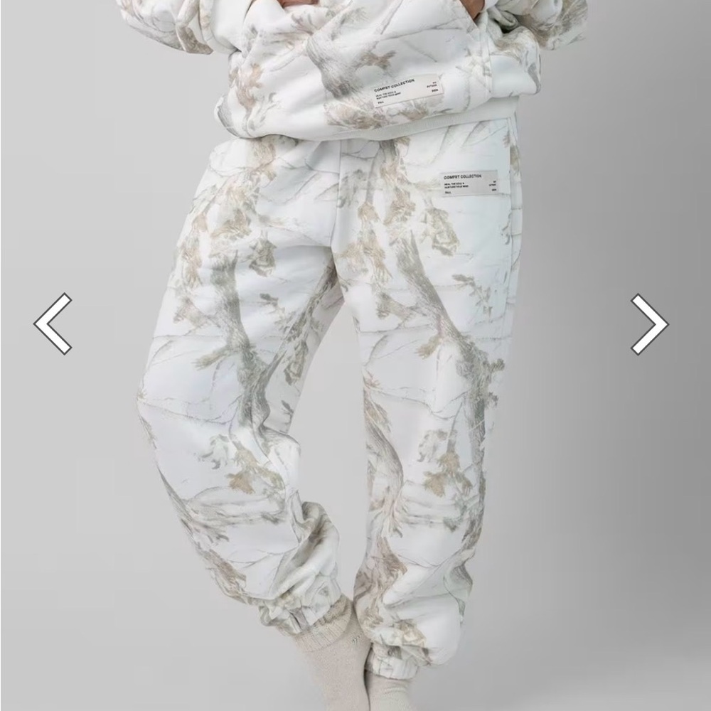 White Oak Camo Sweatpants